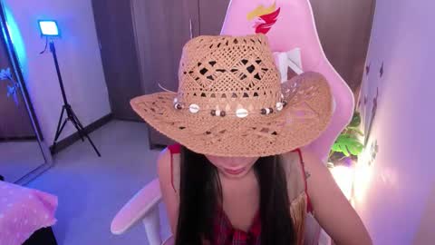 Snapshot of miaa_06 chatting on October 30, 1:51 am mia nicolle online show from October 30, 1:51 am