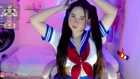 Snapshot of miaa_foxx_ chatting on February 24, 9:20 pm Mia online show from February 24, 9:20 pm