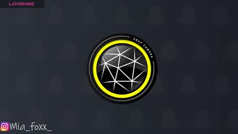 Snapshot of miaa_foxx_ chatting on February 27, 1:27 am Mia online show from February 27, 1:27 am