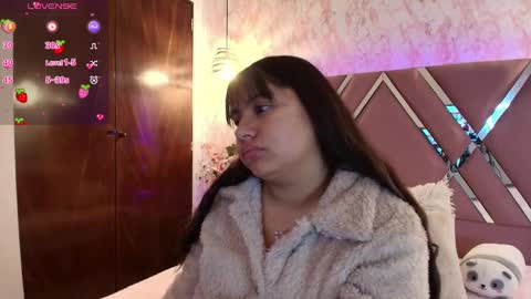 Snapshot of miaa_smiith1 chatting on February 11, 12:16 pm miaa_smiith1 online show from February 11, 12:16 pm