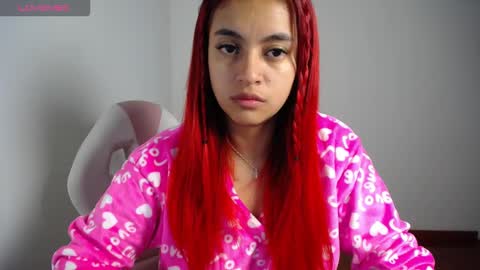 Snapshot of miaaa_mo chatting on November 24, 12:38 pm Ma online show from November 24, 12:38 pm