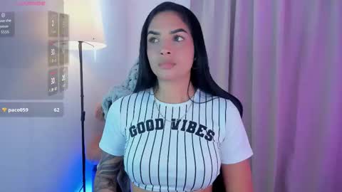 Mia online show from October 27, 8:46 pm