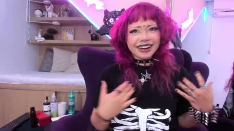 Snapshot of miaamane chatting on February 28, 4:10 pm Mia online show from February 28, 4:10 pm