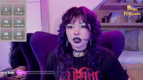 Snapshot of miaamane chatting on October 8, 4:10 am Mia online show from October 8, 4:10 am