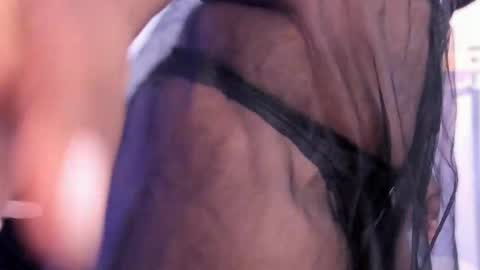 Snapshot of miaarossee chatting on March 3, 11:05 am Mia Rosse online show from March 3, 11:05 am