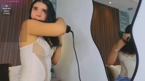 miagomezx online show from March 26, 5:18 pm