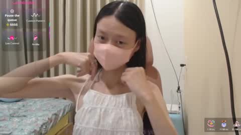 Snapshot of miahchan68 chatting on November 26, 11:22 am miahchan68 online show from November 26, 11:22 am