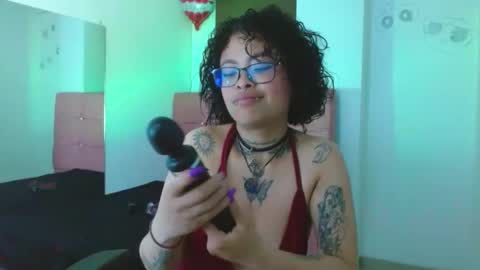 MIA VELEZ online show from March 3, 2:47 am