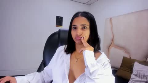 Snapshot of miahsex69 chatting on October 20, 2:45 am miahsex69 online show from October 20, 2:45 am