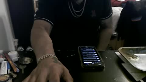 Snapshot of miaking chatting on November 18, 2:39 am Mark online show from November 18, 2:39 am