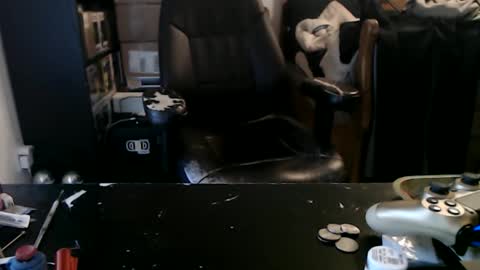 Mark online show from March 3, 12:55 pm