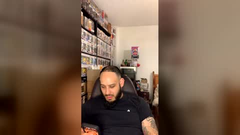 Mark online show from April 15, 3:35 am