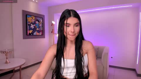 Call me Mia  online show from October 12, 11:20 am