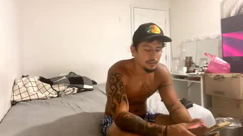 miamiclos1 online show from October 25, 10:15 pm