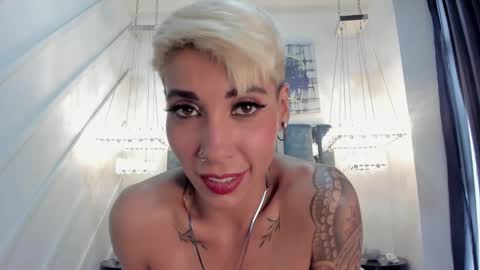 Snapshot of miamorgann chatting on December 28, 6:08 pm Mia Morgann online show from December 28, 6:08 pm