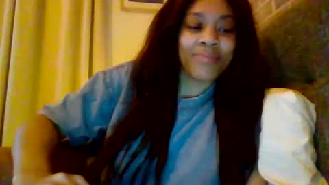 MiaMuffn online show from March 24, 4:50 am