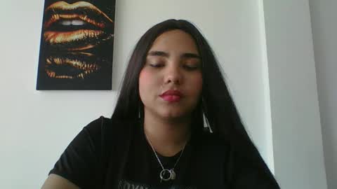 Mia Peyton   online show from December 3, 4:39 pm