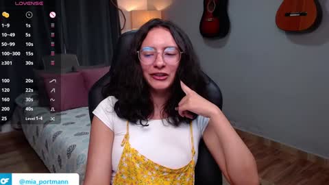 MIAPORTMANN online show from January 4, 12:16 pm