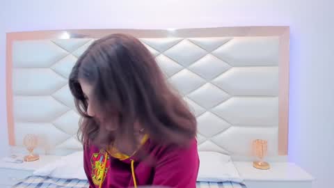 Sweetie Mia online show from January 13, 12:24 pm