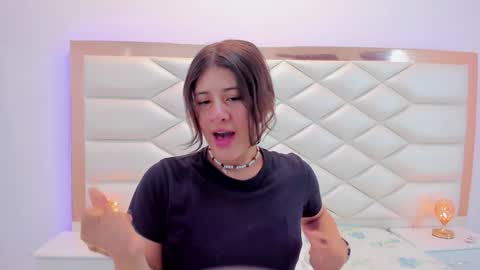 Sweetie Mia online show from January 17, 12:21 pm