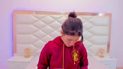 Sweetie Mia online show from January 25, 12:16 pm