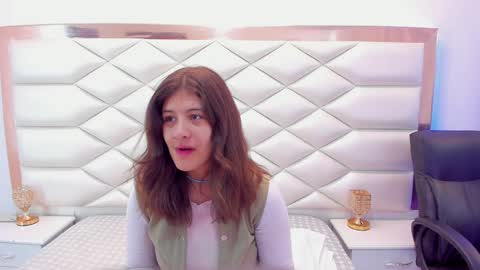 Sweetie Mia online show from February 4, 12:22 pm