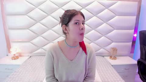 Sweetie Mia online show from February 5, 12:27 pm