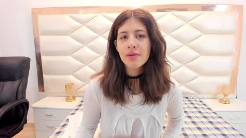 Sweetie Mia online show from February 6, 12:26 pm