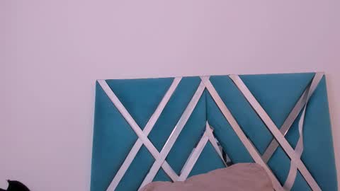 Mia Quevedo online show from March 18, 3:37 pm