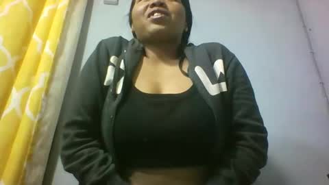 miarii online show from September 26, 5:44 am