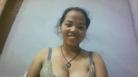 miarii online show from March 27, 7:47 am