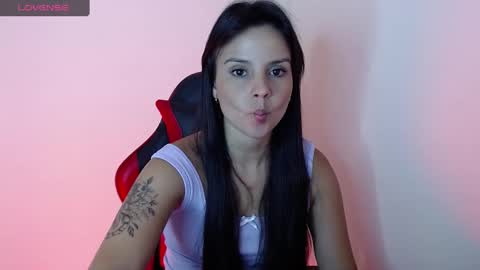Snapshot of miarobinn_ chatting on September 29, 5:40 pm miarobinn_ online show from September 29, 5:40 pm