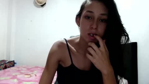 mia online show from February 7, 6:44 pm