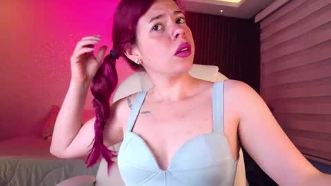 miatorres4 online show from February 18, 11:39 am