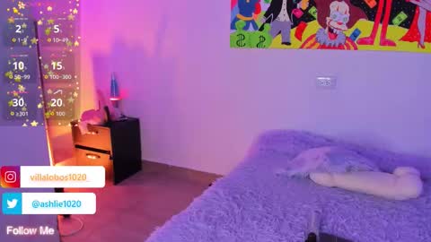 Mia Villalobos online show from February 24, 1:36 am