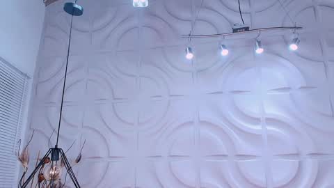 Snapshot of miawoderfull chatting on January 26, 3:27 am Mia online show from January 26, 3:27 am