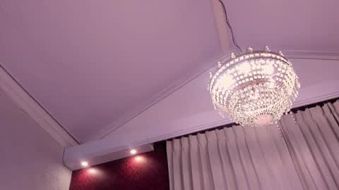 Snapshot of miawoderfull chatting on March 7, 3:19 am Mia online show from March 7, 3:19 am