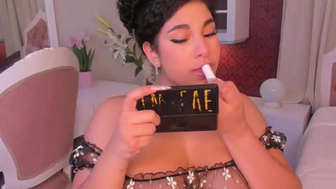 Snapshot of miawoderfull chatting on March 10, 6:27 am Mia online show from March 10, 6:27 am