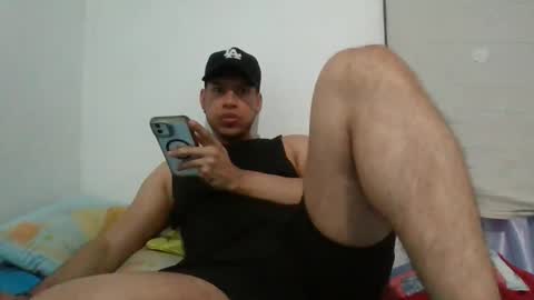 Michael Jones Modelo Independiente online show from October 29, 3:09 am