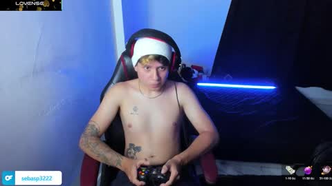 michael independent model  online show from October 18, 1:08 am