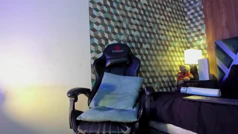 Snapshot of michael_magno chatting on January 23, 1:02 pm Michael Stevens online show from January 23, 1:02 pm