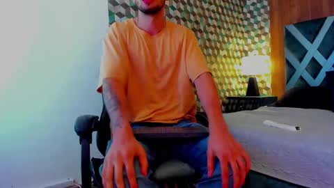 Snapshot of michael_magno chatting on March 6, 9:53 pm Michael Stevens online show from March 6, 9:53 pm