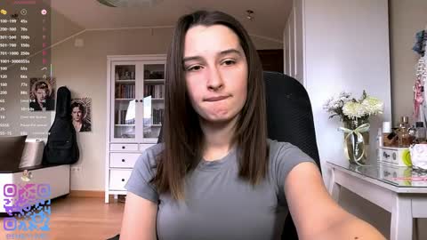 Emily online show from April 12, 2:11 pm