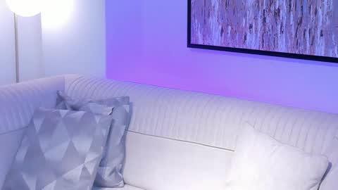 Michael Salens independent model online show from February 24, 10:37 am