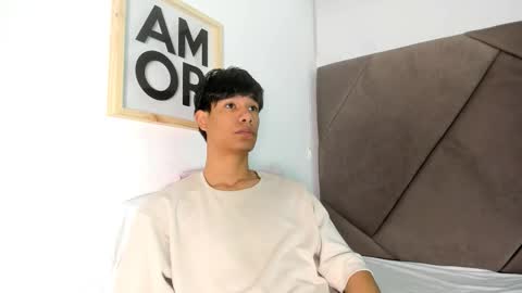 Snapshot of michael_vidal chatting on November 8, 7:56 pm michael_vidal online show from November 8, 7:56 pm