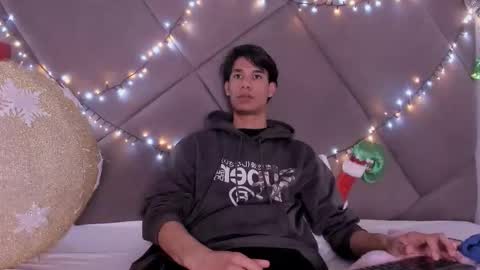 Snapshot of michael_vidal chatting on November 14, 7:56 pm michael_vidal online show from November 14, 7:56 pm