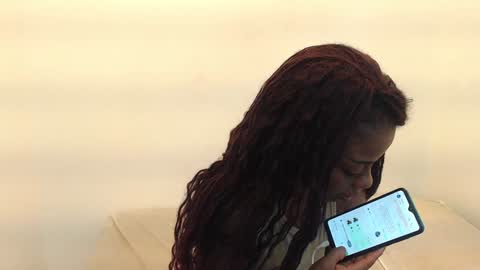 Snapshot of michaela_cox chatting on January 27, 3:39 pm Michaela online show from January 27, 3:39 pm