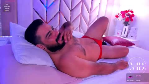 Snapshot of michaelbear_ chatting on October 3, 1:41 pm Michael online show from October 3, 1:41 pm