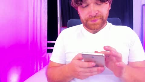 Snapshot of michaelhawtin chatting on January 24, 12:52 am Michael Contenido explcito online show from January 24, 12:52 am