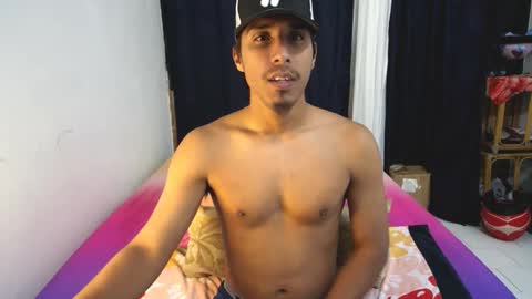 Snapshot of michaelhotbbc chatting on November 26, 2:34 am Michael online show from November 26, 2:34 am